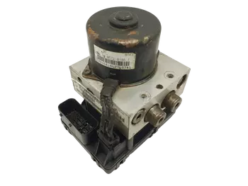 P04721427AE Pompe abs Chrysler