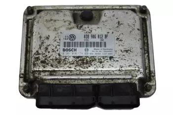 038 906 012 BF Calculateur d’ ordinateur ecu Volkswagen