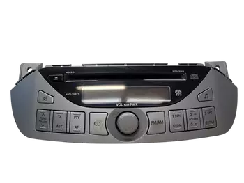 39101M68K00, 39101-68K0 Radio cd mp3 Nissan Suzuki