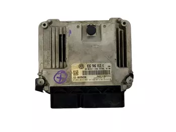 03G906013K Calculateur ecu Volkswagen