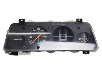 K785014240 K157400-6240 Le compteur, compteur de vitesse, tableau de bord Subaru