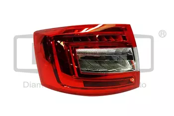 5E5945111B Phare de voiture Skoda