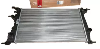 214105150R Radiateur refroidissement moteur Renault