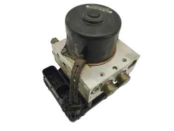 P04721427AK 04686702AE  Pompe abs Chrysler