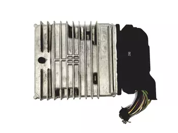 2M5A -12A650-PD Calculateur Ford