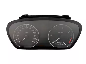 9 166 821-01 Bloc compteurs vitesse BMW Diesel
