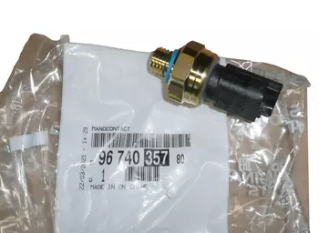 9674035780 Capteur de pression de l`huile Citroen Peugeot