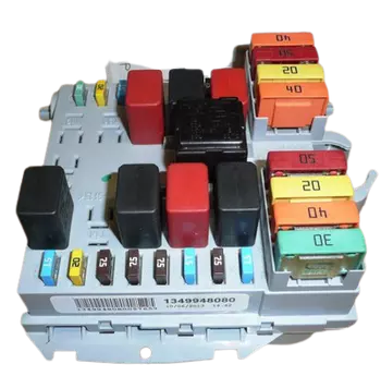 6500.CQ 6500.CQ 6500 CQ Boîtier fusibles Citroen Fiat Peugeot
