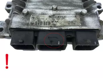 8V21-12A650-TH Calculateur Ford