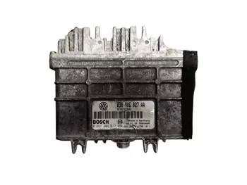 030906027AA Calculateur Volkswagen