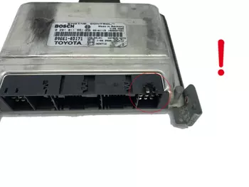 89661-0D171 Calculateur Toyota