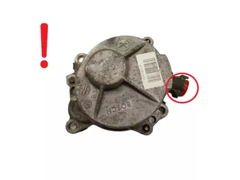 8200902378  Pompe vacum Nissan Opel Renault 2,3 DCI M9T