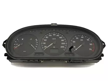 21578161 2 Bloc compteurs vitesse Renault
