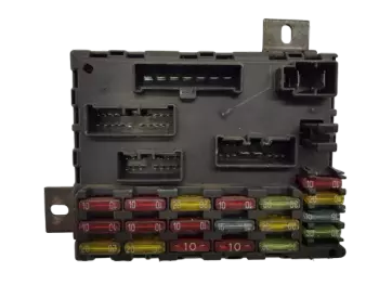 46447809  Boîtier fusibles Alfa Romeo
