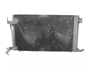 6455AV Condenseur de climatisation Citroen Peugeot _1,8 16V