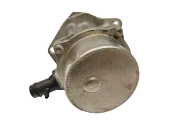8201005306 Pompe vacum Dacia Renault 1,5 dci