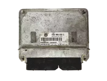 03D 906 032 C Calculateur Volkswagen
