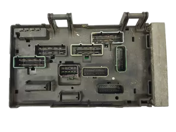 04869001AJ 04869204AM Boîtier fusibles Chrysler