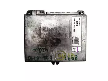 S100811101 D Calculateur Renault