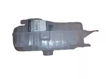 7701477290,  7701475833 Réservoir de système de refroidissement Renault