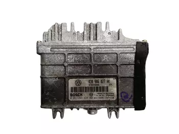 030 906 027 AK Calculateur Volkswagen