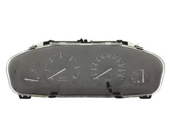 AR0026065 YAC110840PMP Bloc compteurs vitesse Rover Diesel