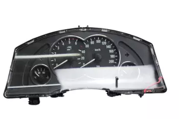 110080162026 13173381XT Le compteur, compteur de vitesse, tableau de bord Opel