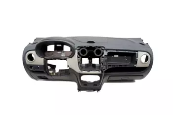 681005017R Tableau de bord Dacia