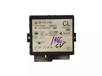 24410018 CL Calculateur Opel