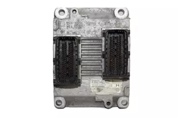 00468153640 Calculateur d’ ordinateur ecu Opel