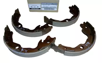 44060CY025 Mâchoires de frein Renault
