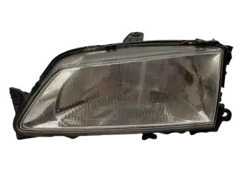 6204K5 Phare Peugeot