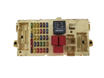 51715849 Boîtier fusibles Fiat