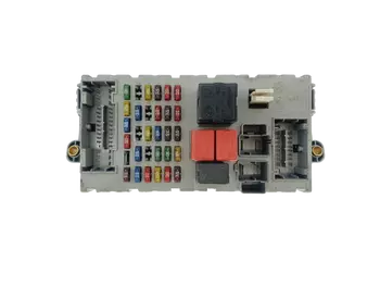 46795988 NPL  Boîtier fusibles Fiat