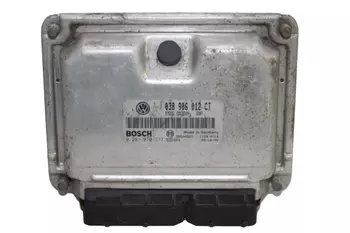 038 906 012 CT Calculateur d’ ordinateur ecu Volkswagen