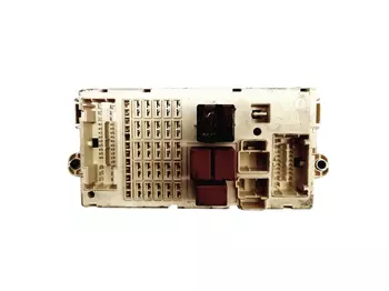 60686059 Boîtier fusibles Alfa Romeo