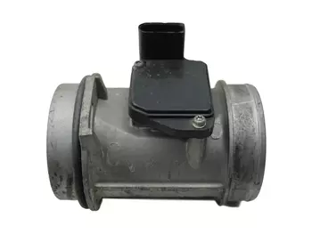 059 906 461M | AFH70-25G Débimètre d’air Volkswagen