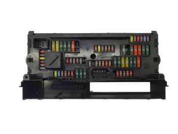 9252815-01 Boîtier fusibles BMW