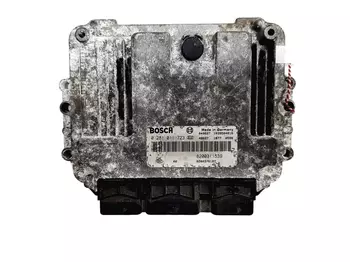 0 281 011 723 Calculateur Renault