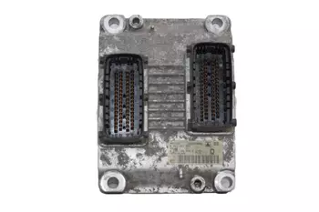 0 055 195 528 0 Calculateur d’ ordinateur ecu Lancia