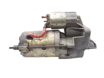 7700857114 7701499545  Démarreur moteur Renault 2,2 D