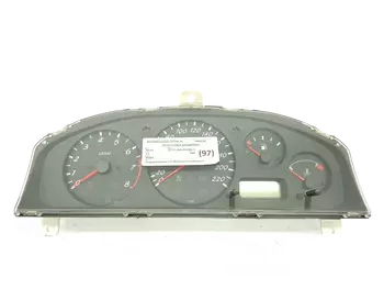 BM464 Bloc compteurs vitesse Nissan