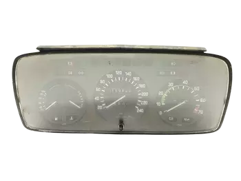 88311028 E 23-62-11 Bloc compteurs vitesse BMW