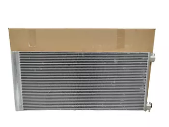 921008178R, 4422250, Condenseur de climatisation Nissan Opel Renault