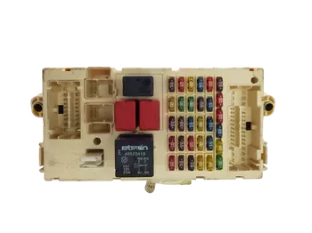 51711428 NPL Boîtier fusibles Alfa Romeo
