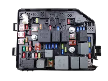 42564728 Boîtier fusibles Opel