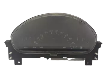 A1685403911 Bloc compteurs vitesse Mercedes-Benz Diesel
