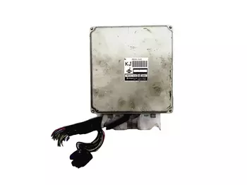 MEC21-010 Calculateur Nissan