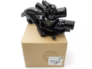 1336Z8 1336.Z8  Boitier thermostat d'eau moteur Citroen Peugeot