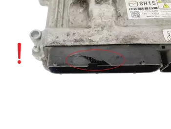 275700-6342  Calculateur Mazda